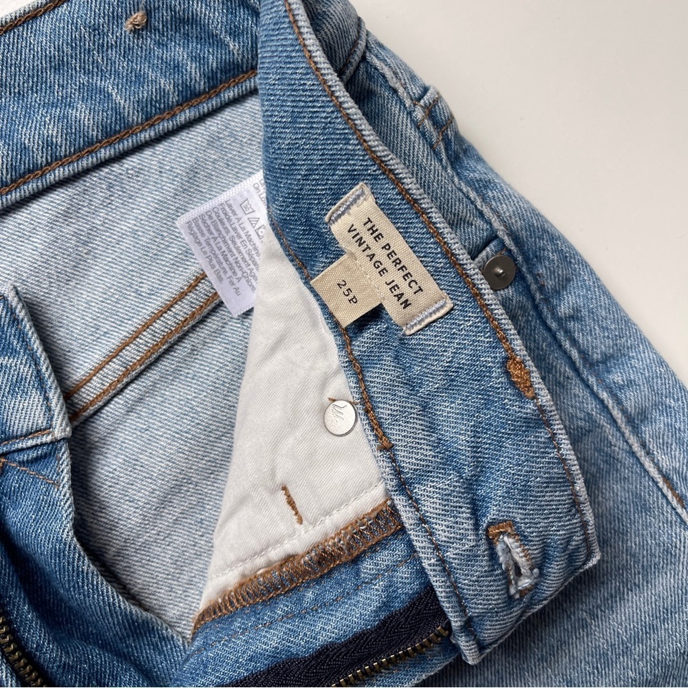 Madewell distressed light blue jeans 25p - Picture 6 of 7